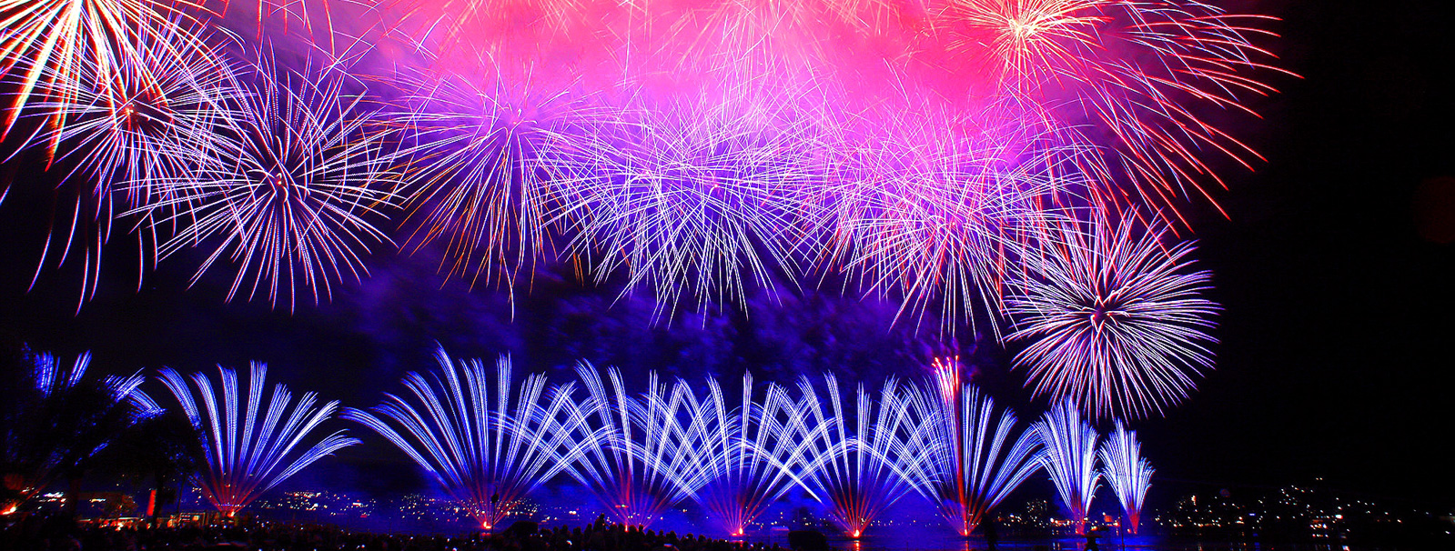 諏訪湖祭湖上花火大会